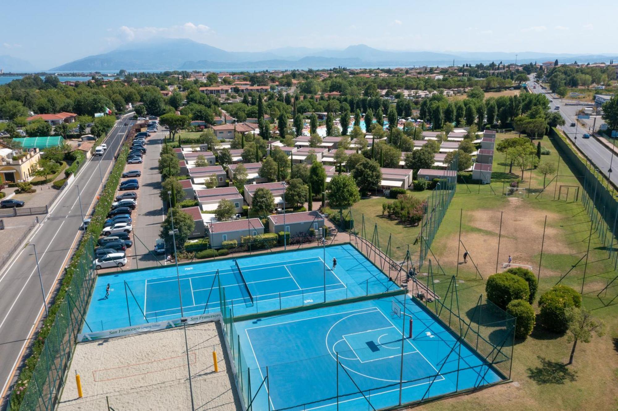 San Francesco Camping Village Desenzano del Garda Exterior foto