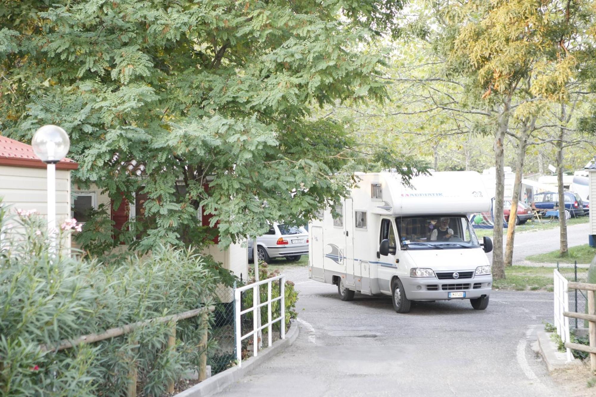 San Francesco Camping Village Desenzano del Garda Exterior foto